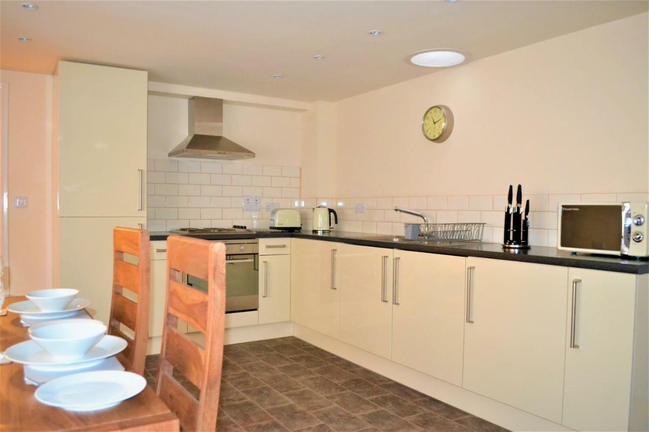 The Old Bottle Store - 2 Double Bedrooms, 2 Bathrooms, St Ives, Cambridgeshire Сент-Айвс Экстерьер фото