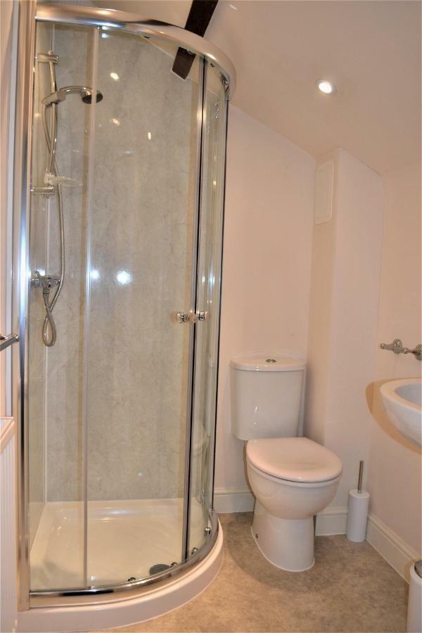 The Old Bottle Store - 2 Double Bedrooms, 2 Bathrooms, St Ives, Cambridgeshire Сент-Айвс Экстерьер фото
